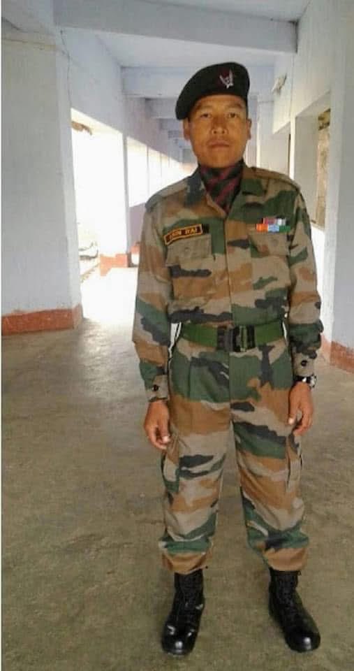 priority_n's tweet image. Join me in Paying Homage to

RIFLEMAN ASIN RAI
GORKHA RIFLES REGIMENT 

On his Balidan Diwas today.
He has Immortalized himself defending his Brothers in arms and their families during #NagrotaAttack on this day in 2016.

#LestWeForgetIndia एक साथी और था।
#KnowYourHeroes