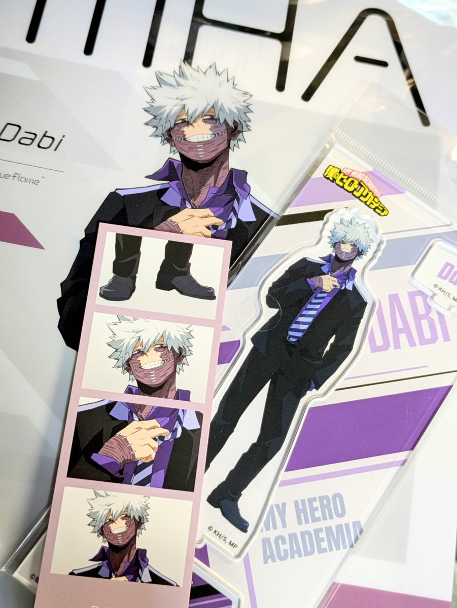 梅田で荼毘ちゃん2つだけ買ってギリギリ特典貰えたヤツ、荼毘ちゃん自