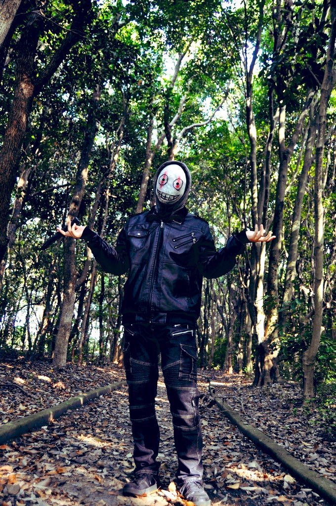 覆面カラス♣️ tweet media