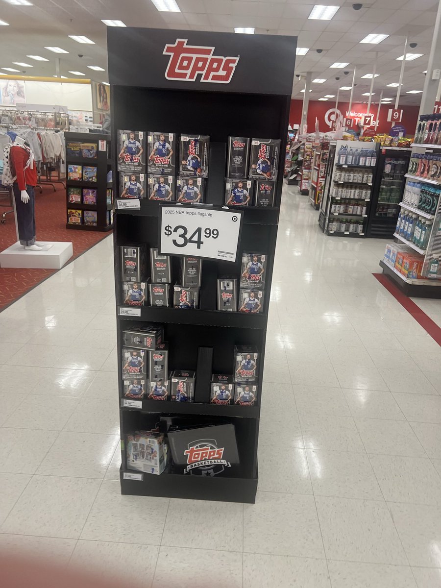 BornOn3rdBase42's tweet image. I thought these NBA topps target blasters were rare and hard to find?  This is this morning.