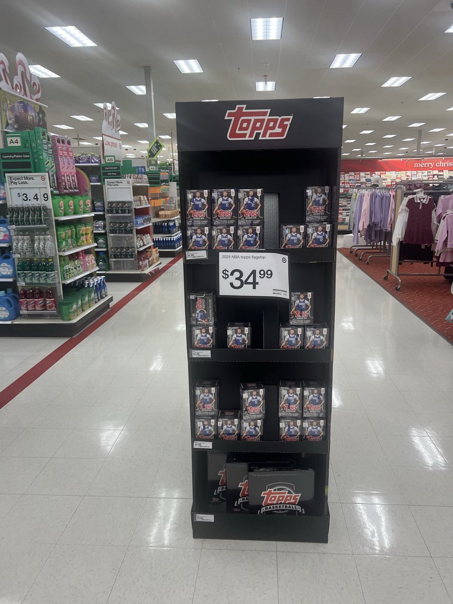 BornOn3rdBase42's tweet image. I thought these NBA topps target blasters were rare and hard to find?  This is this morning.