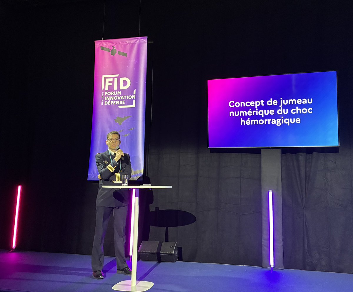 santearmees's tweet image. [#FID2025] conférence - le concept de jumeau numérique en #santé militaire 
📌Simuler pour sauver
🗣L’intérêt de développer ce concept, c’est la perspective d’améliorer la prise en charge du blessé de guerre, d’optimisation du triage des blessés ou du pronostic… » MC Nicolas