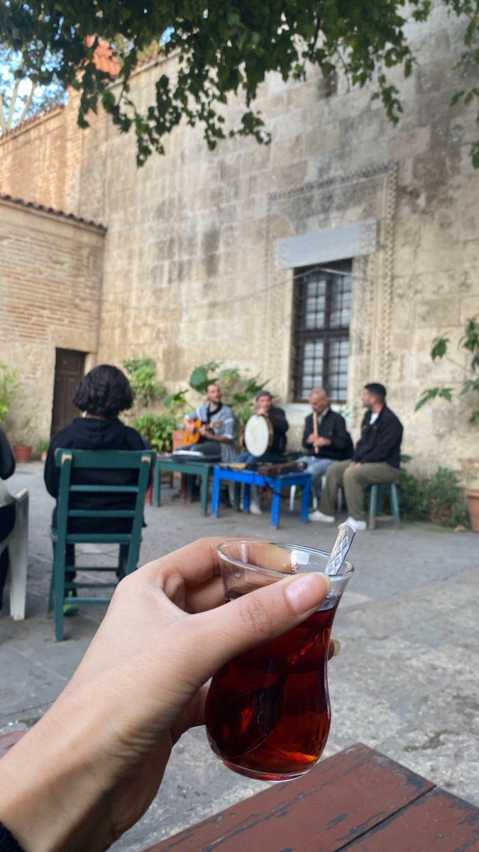 Çay için arkadaşlar