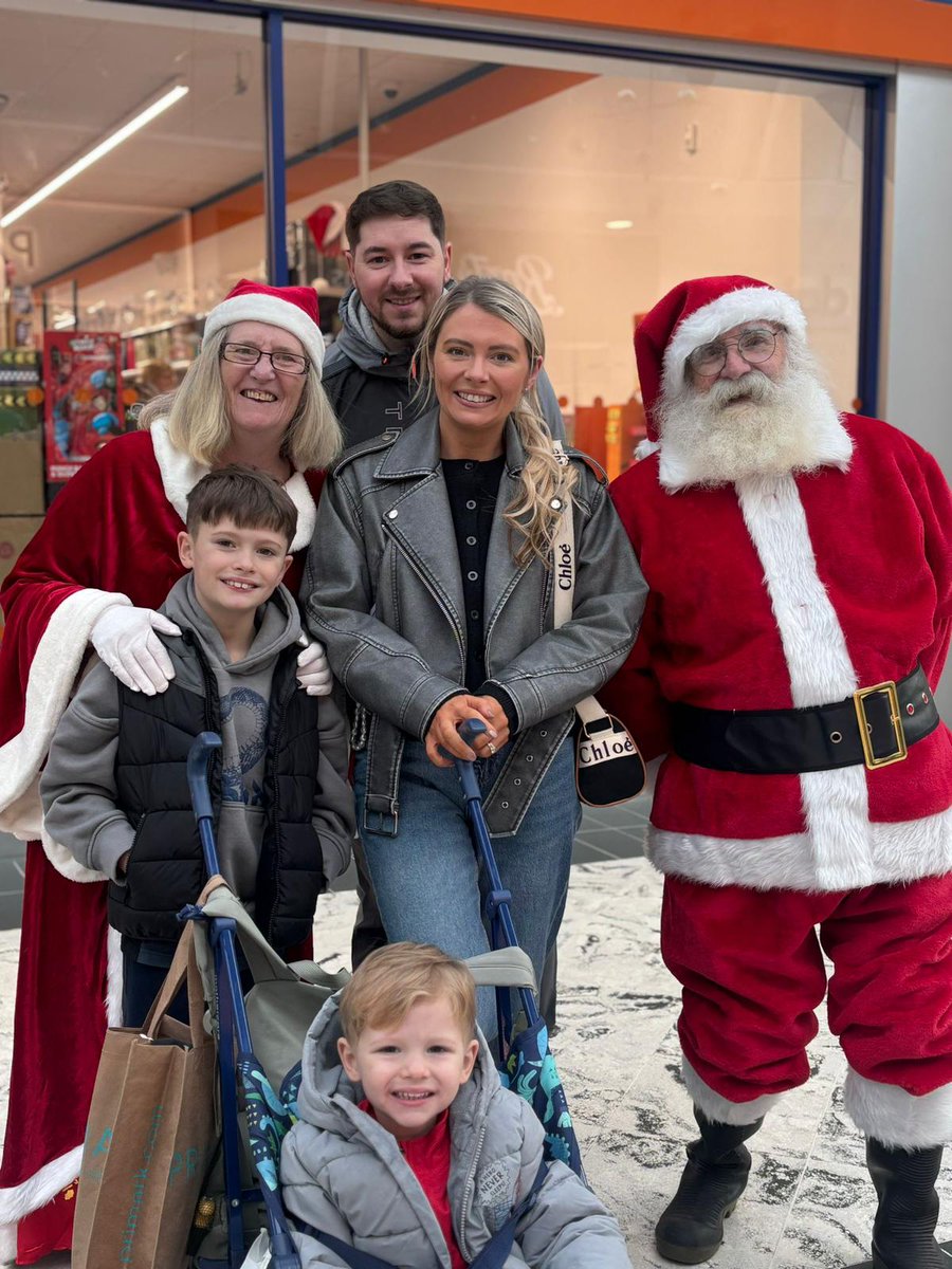 Santa and Mrs Claus <a href="/ClydeShopping/">Clyde-ShoppingCentre</a> 🎅 🤶