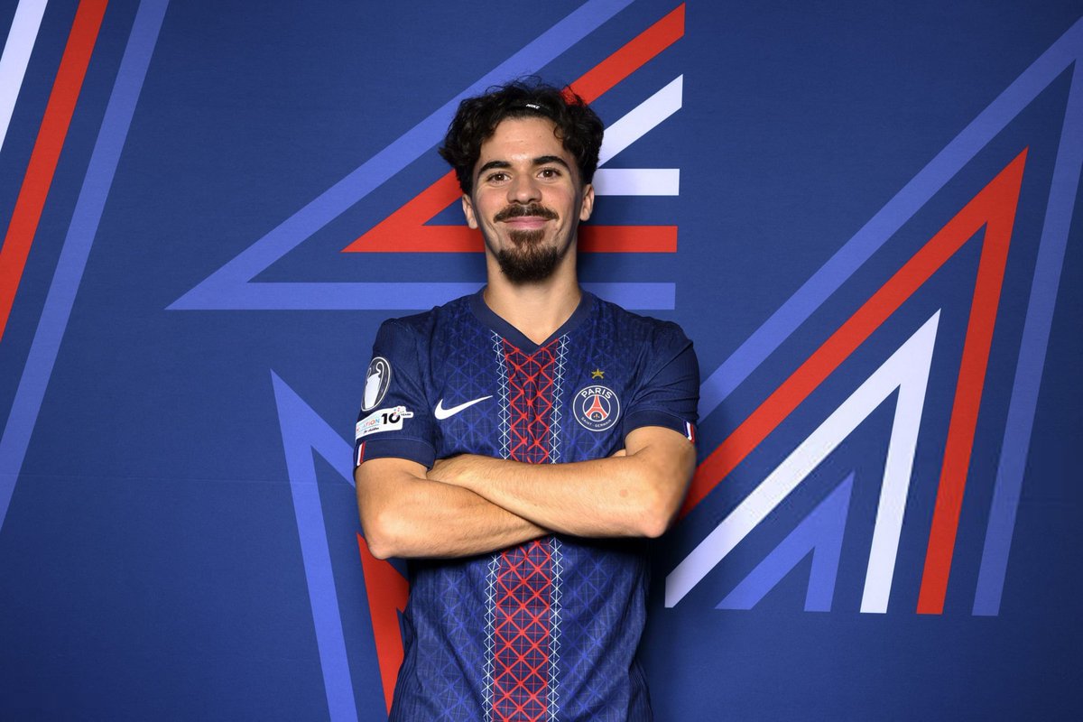 Vibes Foot tweet media