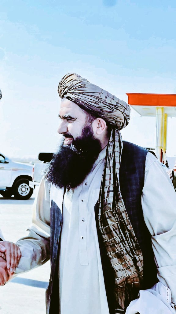 الحمدالله نن موږ دهلمند په غیږي کي یو داسي څهره وینو چي ترحم یي دمخ ځلانده سراج دی دهلمندي اولس هغه ستره هستي چي ډیر ژر به یي دخدمت شمعي بلې سي