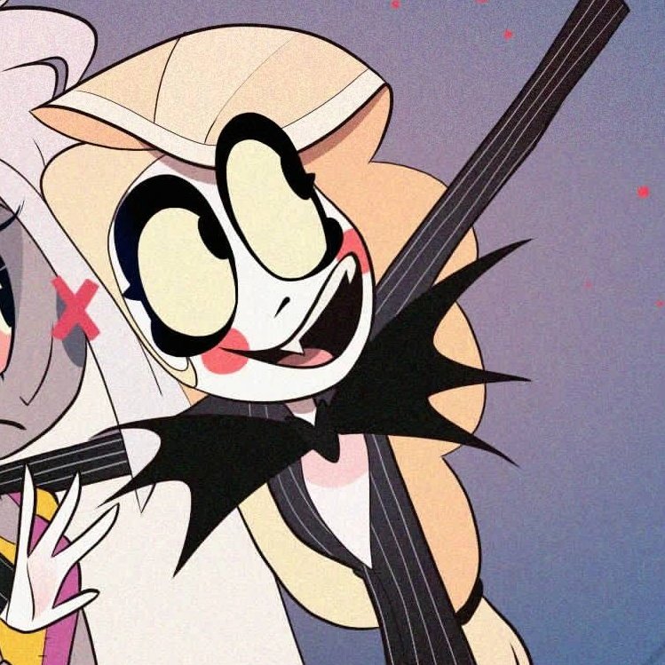 //пилот чарли очень потешная в самом лучшем смысле этого слова чем сериал чарли