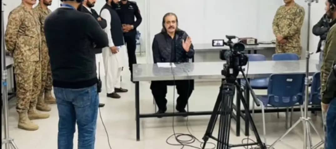 FrontlineKabul's tweet photo. Pakistan Army’s Scripted “Clarification” on Imran Khan Sparks Even More Doubts

Former Khyber Pakhtunkhwa Chief Minister Ali Amin Gandapur, speaking from inside a Pakistan Army compound, claimed that Imran Khan is “alive and well,” accusing others of spreading “false information.”
However, political observers and the wider Pakistani public believe Gandapur delivered this statement under pressure from the military, which is desperate to calm growing national outrage over Imran Khan’s month-long blackout.

Instead of reducing suspicion, Gandapur’s remarks have intensified it, because they raise more questions than answers.

Across Pakistan, people are asking three critical questions:

1️⃣ If Imran Khan is alive, why is he not allowed to speak or appear on camera?
2️⃣ Why did Gandapur make this statement inside a military center and not independently?
3️⃣ Where is the evidence—any proof at all—that Imran Khan is alive and in good condition?

Pakistanis say until these questions are answered transparently, the military’s narrative will not be believed.

What’s your opinion?