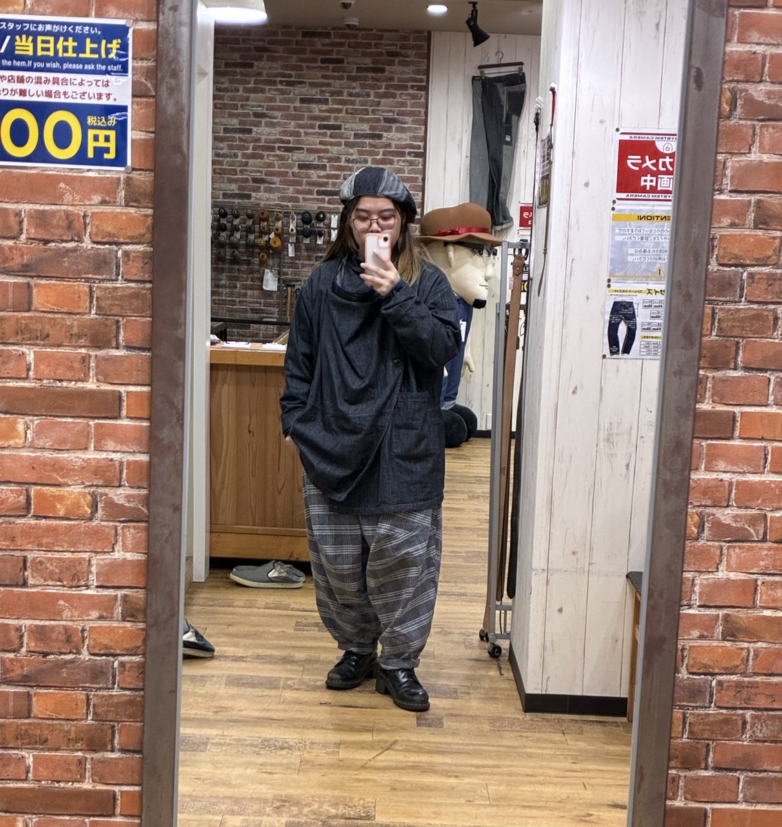 denim__6230's tweet photo. 本日の出勤着👖
キャスケット:RNB-9075
(アルティメットキャスケット)
アウター:LX-213(ドレープコート)
インナー:KGR-201(見えへんけど)
パンツ:LX-110(バルーン2直営限定)
#児島ジーンズ
#レラックス
#LELAX
#KGR https://t.co/NIGKAwlKhO