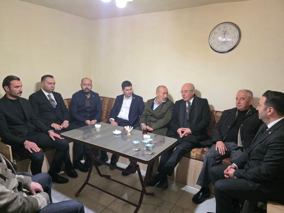 Ülkü Ocakları Genel Başkanımız Sn. Ahmet Yiğit Yıldırım, Ülkücü Hareket’in her döneminde fedakarca duruş sergileyen, yaşamının her anında örnek bir insan olmanın ölçüsünü yansıtan, Allah dostu ve sevdalısı Tosya Alperenlerinden kıymetli büyüğümüz Hacı Ali Yılmazbilen'in cenaze