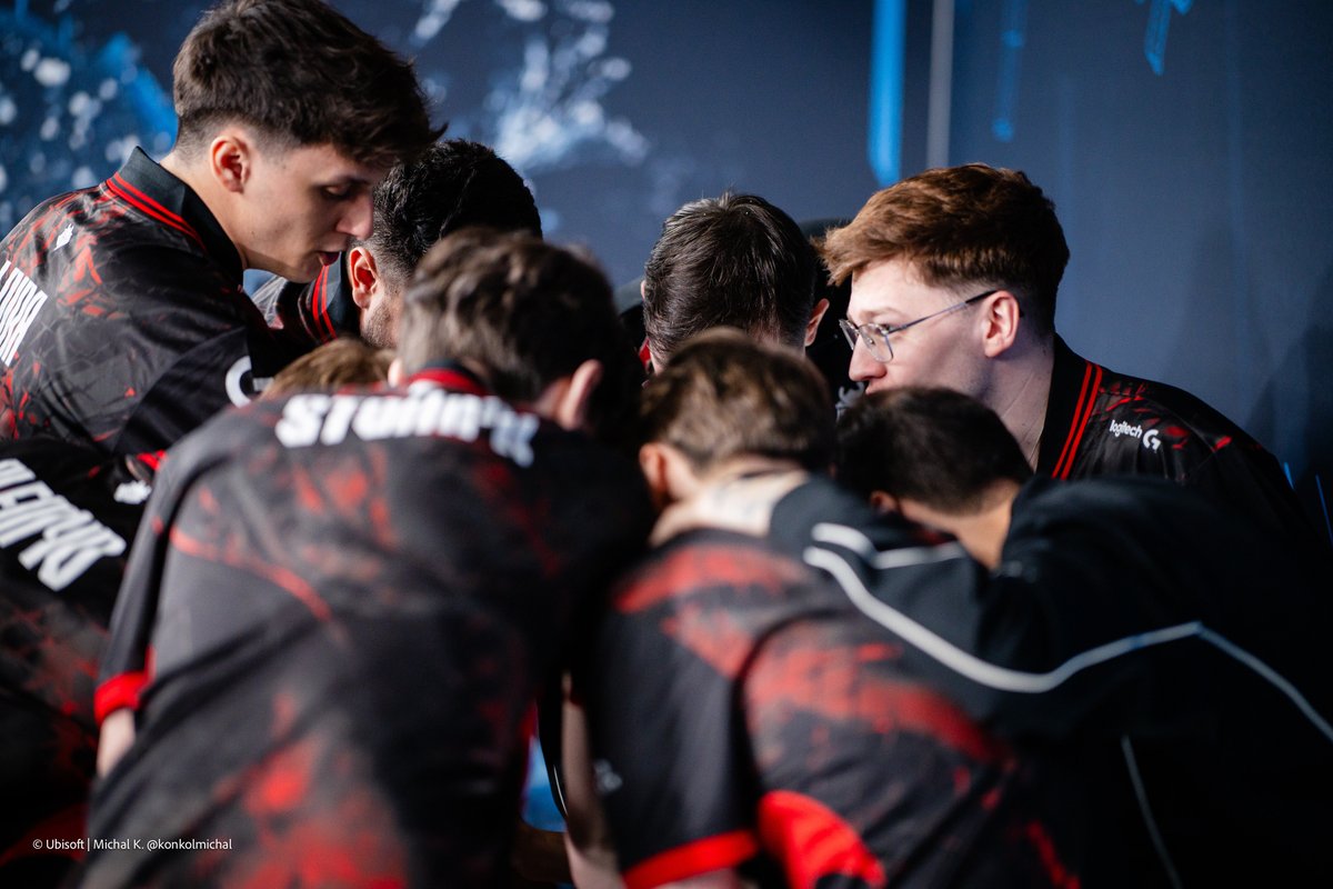 G2 R4inbow Six tweet media