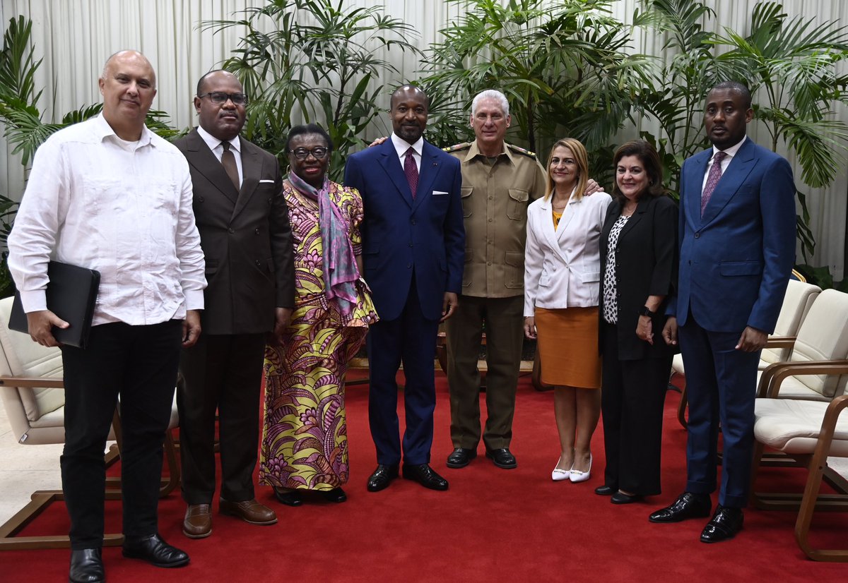 Sostuve fraternal encuentro con el ministro de Cooperación Internacional y Asociación Público-Privada de la República del #Congo, Denis Christel Sassou N'guesso.

Exaltamos los vínculos históricos y entrañables entre nuestros pueblos hermanos. Agradecí la solidaridad congolesa.