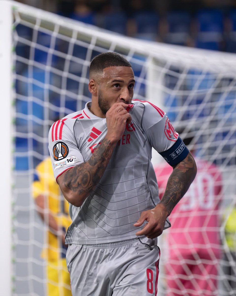 GonesRadioOff's tweet image. 🎙️ Corentin Tolisso sur son avenir avec l'OL : 

« Le club n'est pas venu me voir pour me dire qu'il fallait que je parte pour que la situation s'améliore. Aujourd'hui, mon objectif, ce n'est pas de partir. 

J'ai 31 ans, je suis bien ici, je suis dans la meilleure forme de ma…