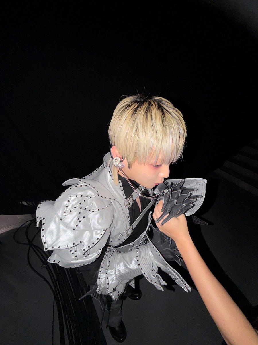 shinetter's tweet image. 『2025 KEYLAND : Uncanny Valley in TOKYO』
🩵Day1🩵

#KEY #키
#SHINee #샤이니 
#2025KEYLAND_in_TOKYO
#UncannyValley