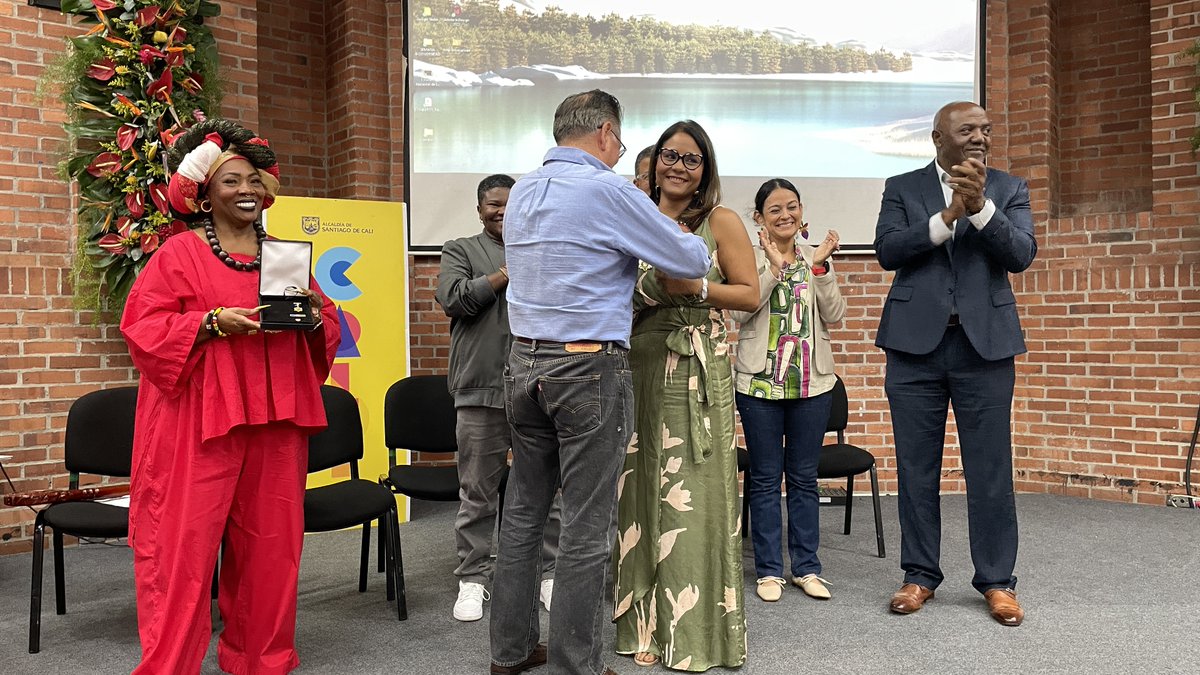 Gestión Jurídica Cali tweet media