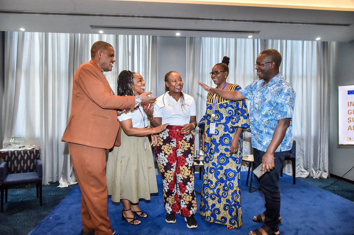 RococoPR's tweet image. #Issawrap. Thank you for your company. Keep the conversation going.