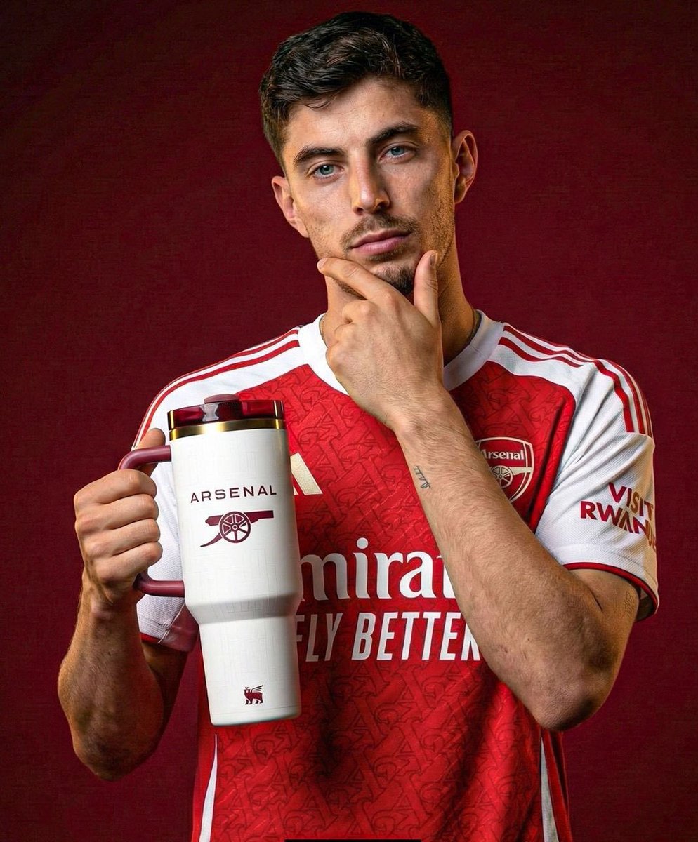 Indo_Gunner's tweet photo. Apa kira2 yg ada dipikiran bang KAI ? https://t.co/3h0omJ5lzP