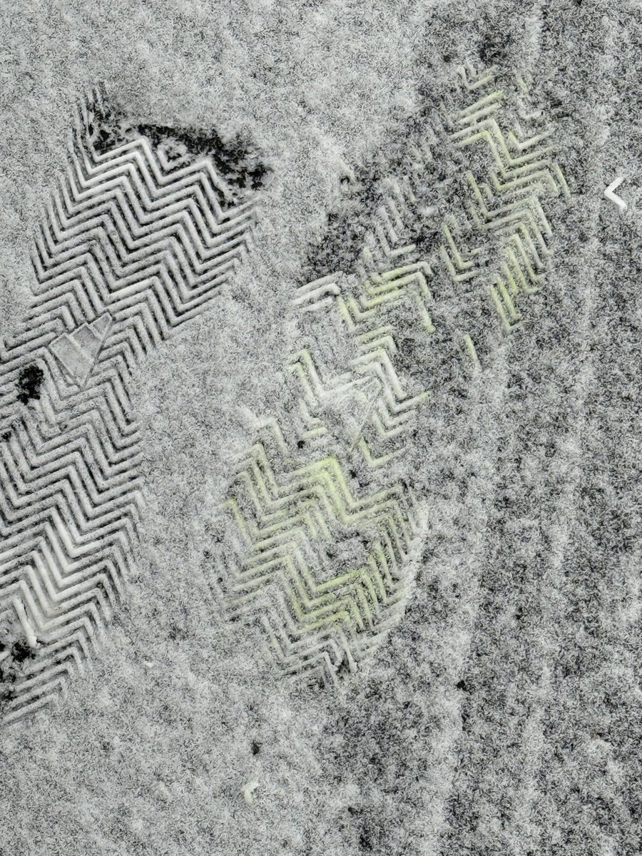 For some reason my footprints in the snow have a yellow hue to them from tennis this morning…