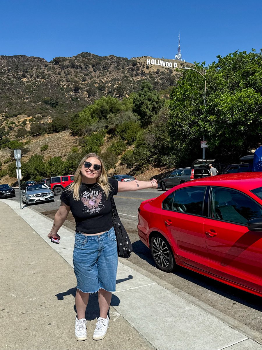 SAPPHlCSAM's tweet image. i miss california ☹️