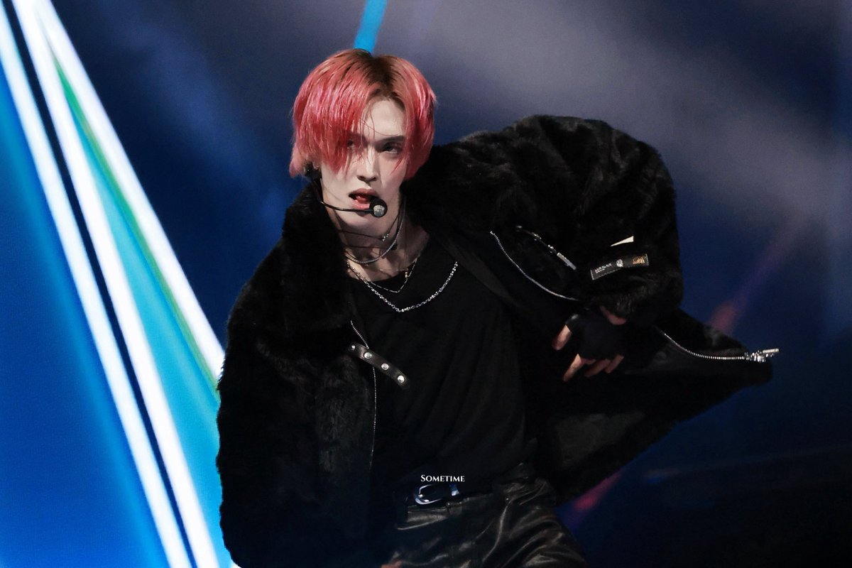 SometimeweWON's tweet image. 🤯🤯🤯🤯

/
251129 MAMA
#WONBIN #원빈 #RIIZE #라이즈