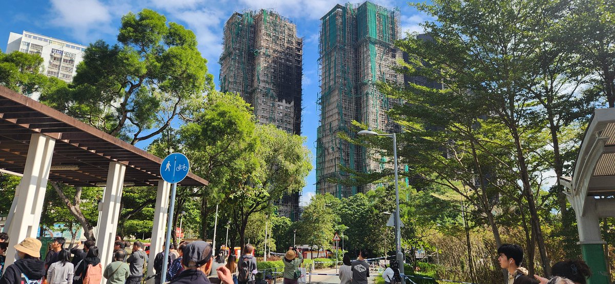 852luk.moca 🇭🇰 tweet media