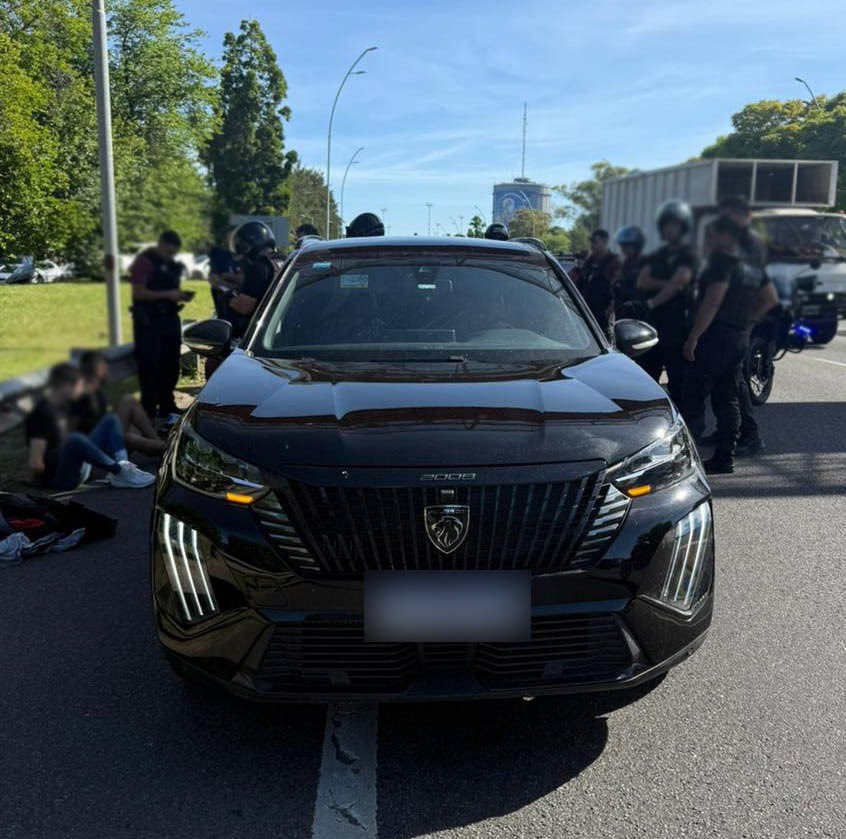Policía de la Ciudad tweet media
