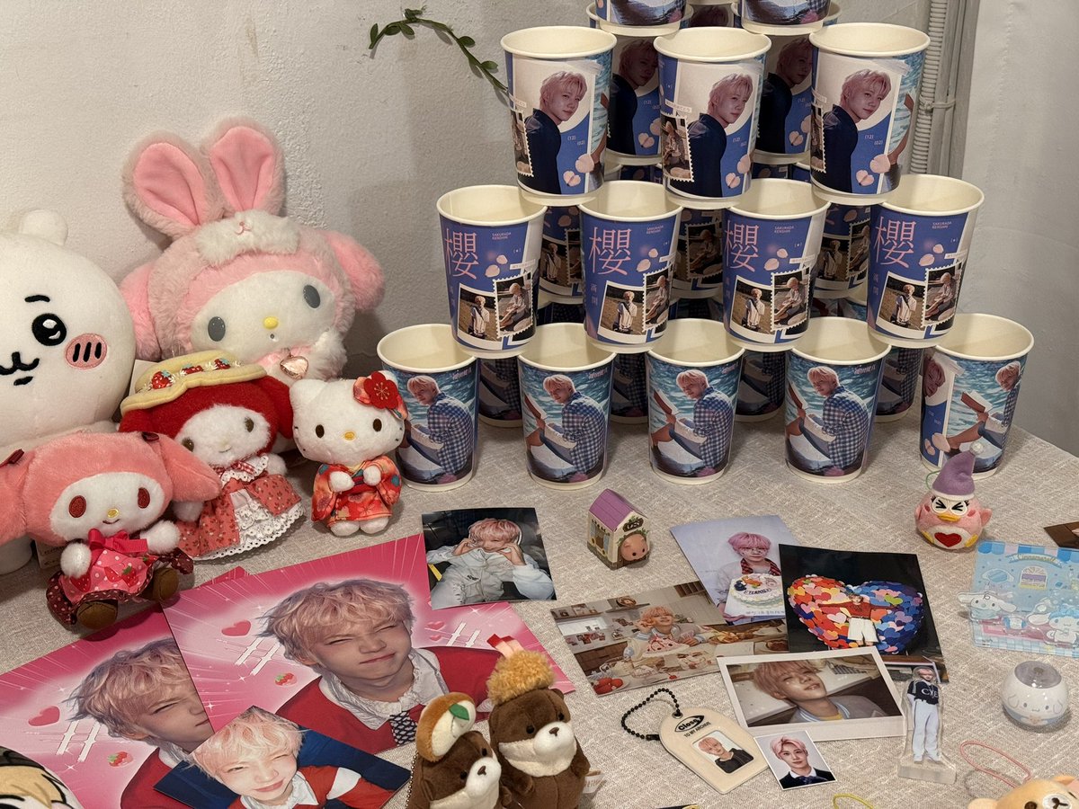 내일부터 시작합니다 ♡ 
많이 와주세요🎂