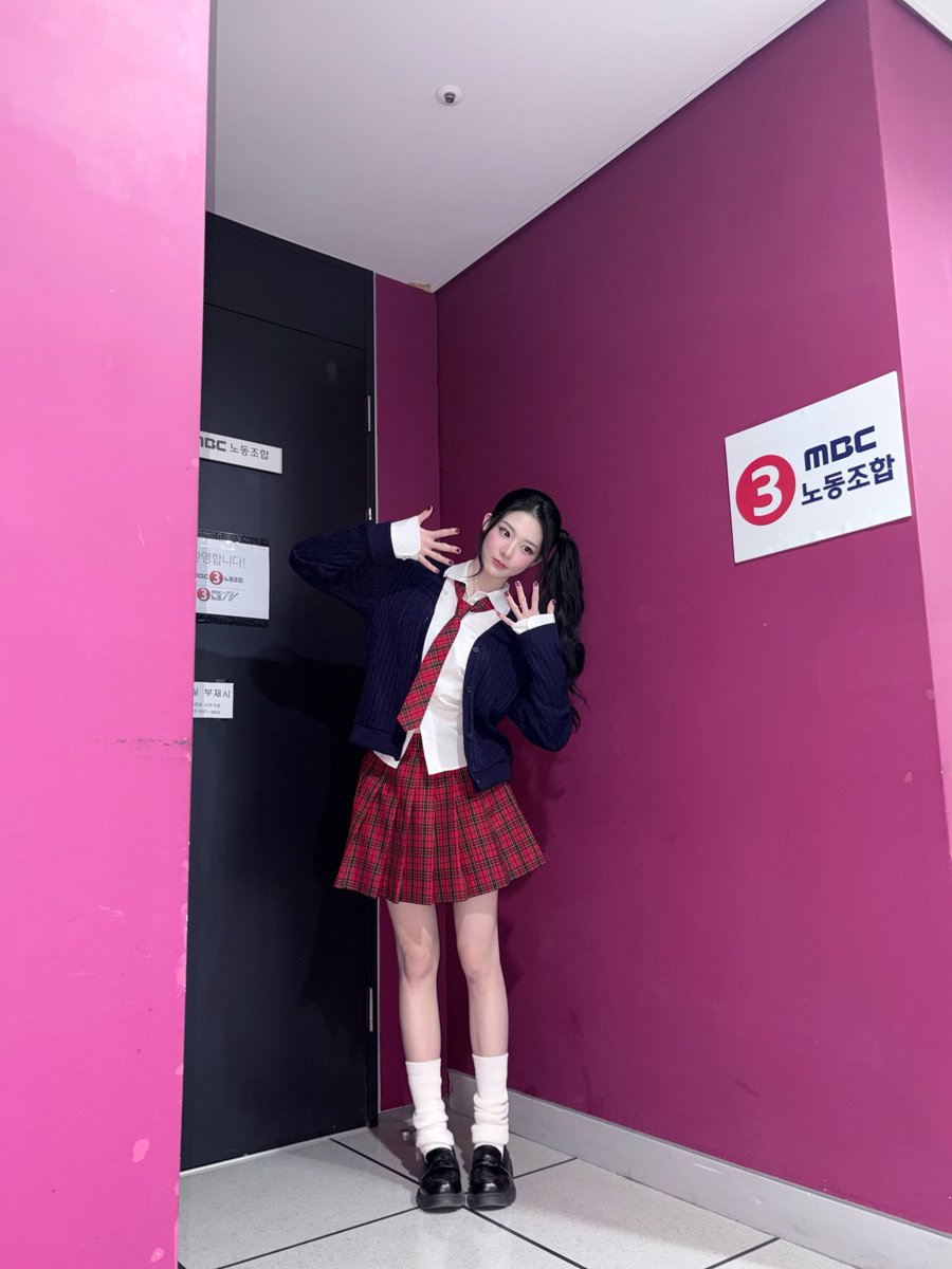 251129
#신위 #XINYU #周心语