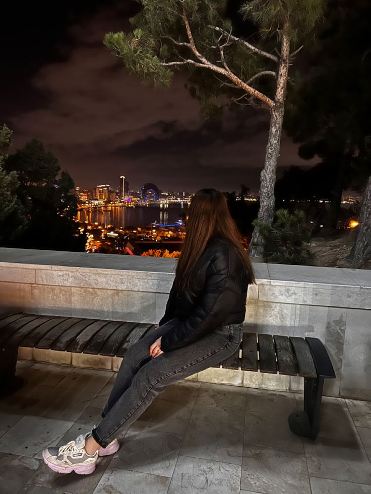 Princes_Diana69's tweet image. They  Disappeared But I Stayed With Every Memory ♾️

Good Night......