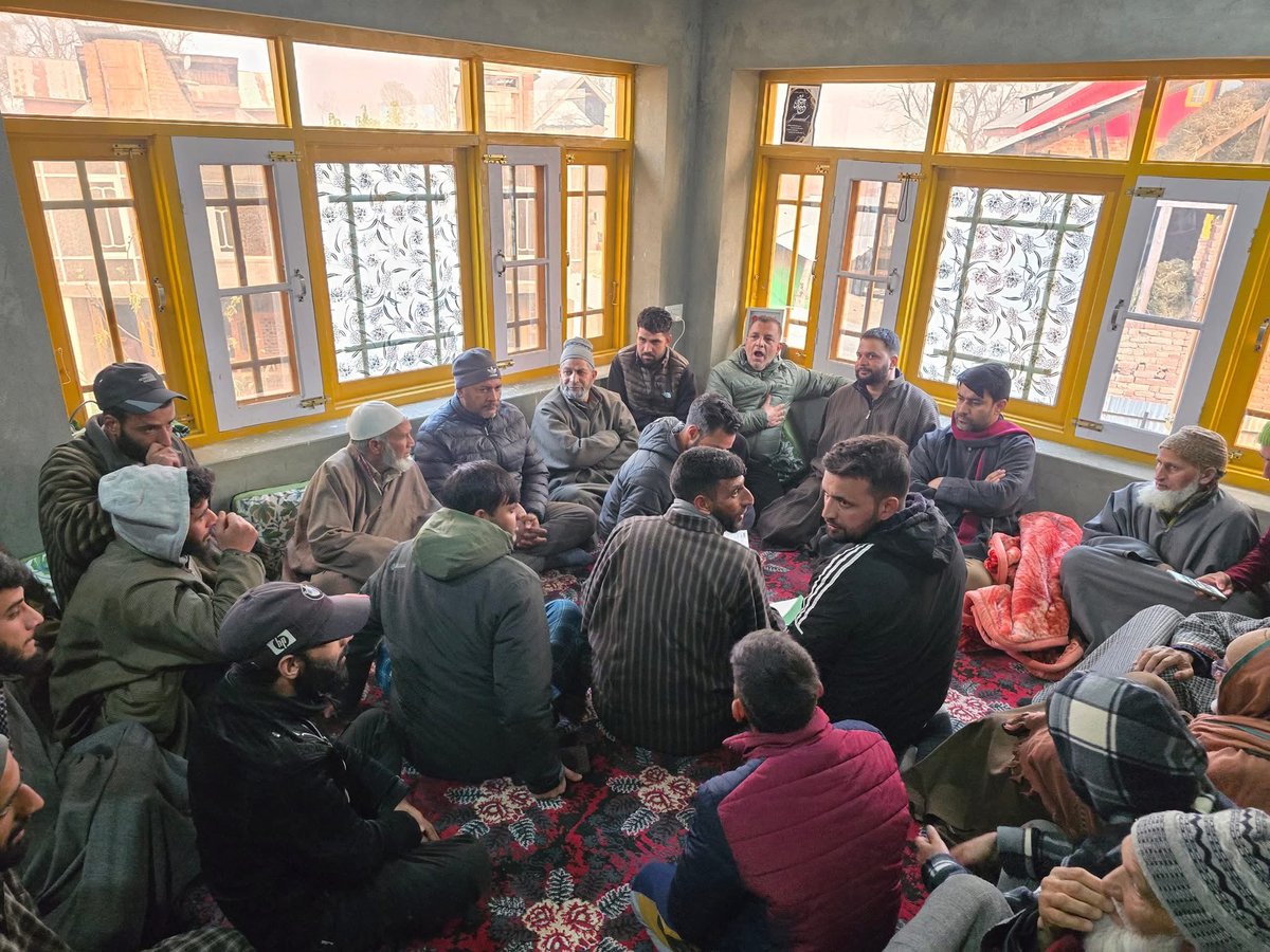 arshadbhat_'s tweet photo. Glimpses of the Pad Yatra from the sacred Ziyarat of Badshah-i-Balkh to Aglar — listening, learning, and inspiring a responsible, sustainable tomorrow. https://t.co/PGulwX3udX
