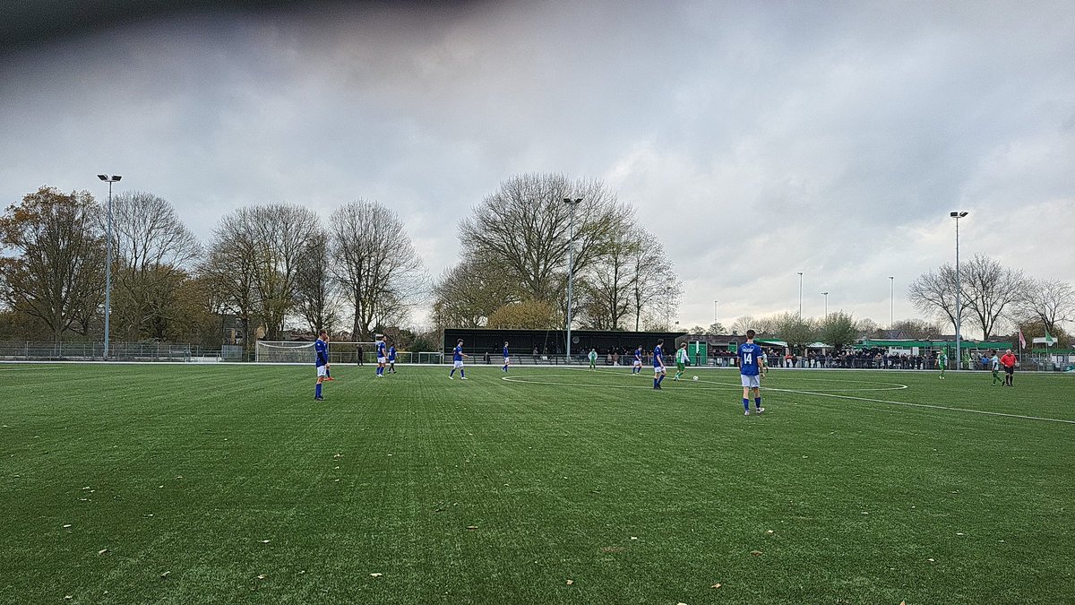 We maken 3-1 in de 44e minuut
<a href="/VVSJZ/">VV.SJZ</a> - <a href="/svDWO/">s.v. DWO</a> 
<a href="/Haagsamvoetbal/">Haagsamateurvoetbal</a> <a href="/HaagVoetbal/">Haaglanden Voetbal</a> <a href="/Zmeeractief/">Zoetermeer actief</a>