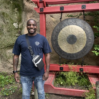Ross tweet media