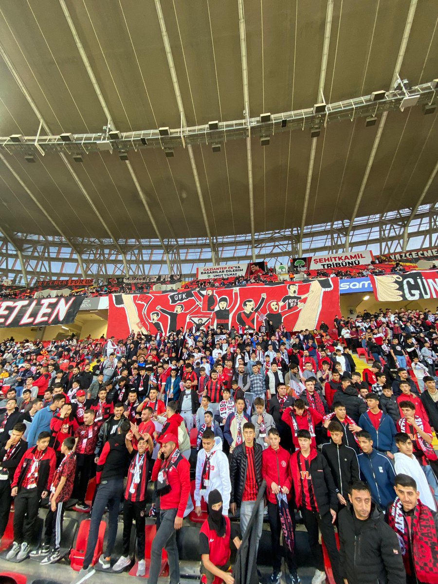 29.11.2025 | Gaziantep Futbol Kulübü’müz - Eyüpspor

Gaziantep’imize itici güç olmak için Güney Kale Arkasındayız!📍

#ForzAntepGrubu