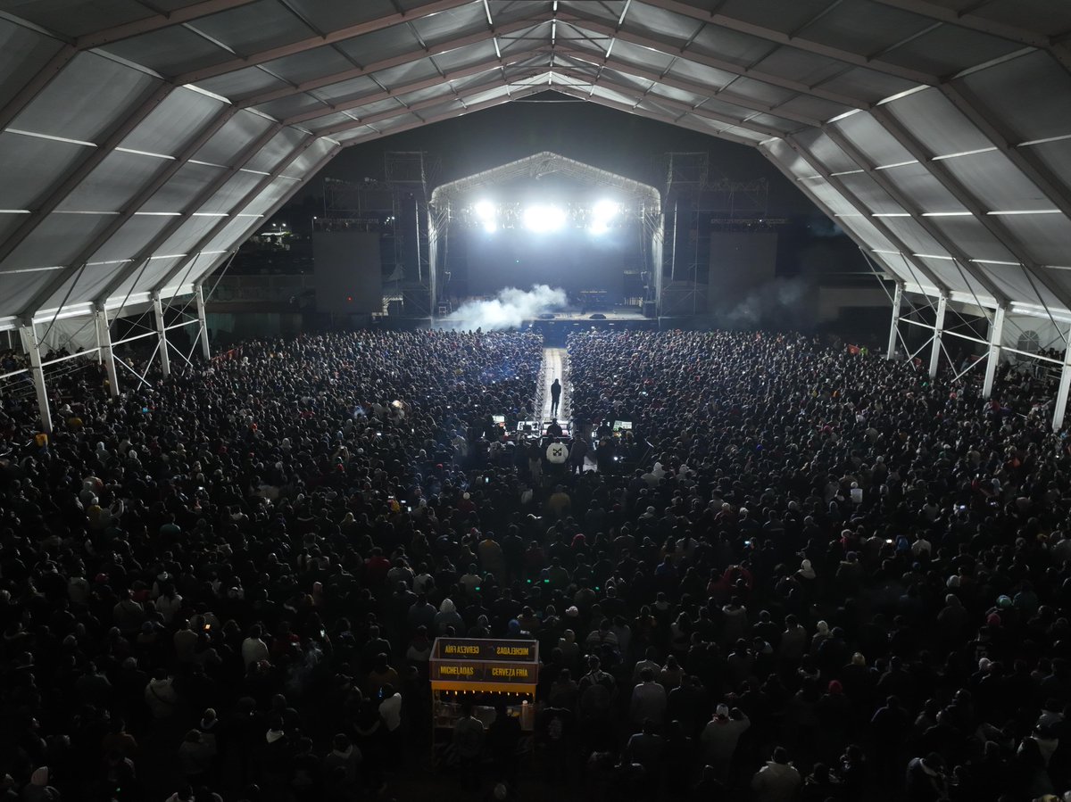 AyuntamientoZum's tweet photo. 🔥 ¡#Zumpango explotó con #Molotov! 

Hoy la fiesta sigue con Conjunto Primavera en la Feria Zumpango 2025. Música, energía y noche de baile por solo $66 MXN. 🌙🎶

#FeriaZumpango2025 #ConjuntoPrimavera #TeatroDelPueblo #FiestaTotal https://t.co/wYiRB8kN0M