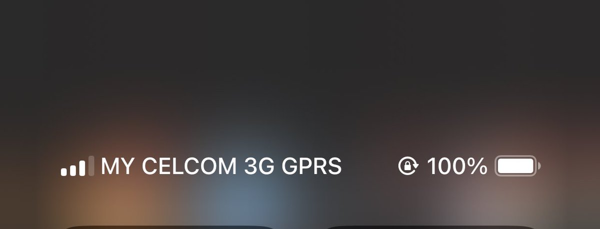 thplts's tweet photo. Celcom punya line sumpah teruk gila. Imagine bayar mahal2 tapi tiap hari line slowwwww sangat2 macam siput bab1 nak hantar chat ws pun tak lepas and always tiba2 takde line. 
Honestly, from the deepest of my heart, fck u. Nothing but a waste of time and money. 
@CelcomDigi https://t.co/VA5CGyZytm