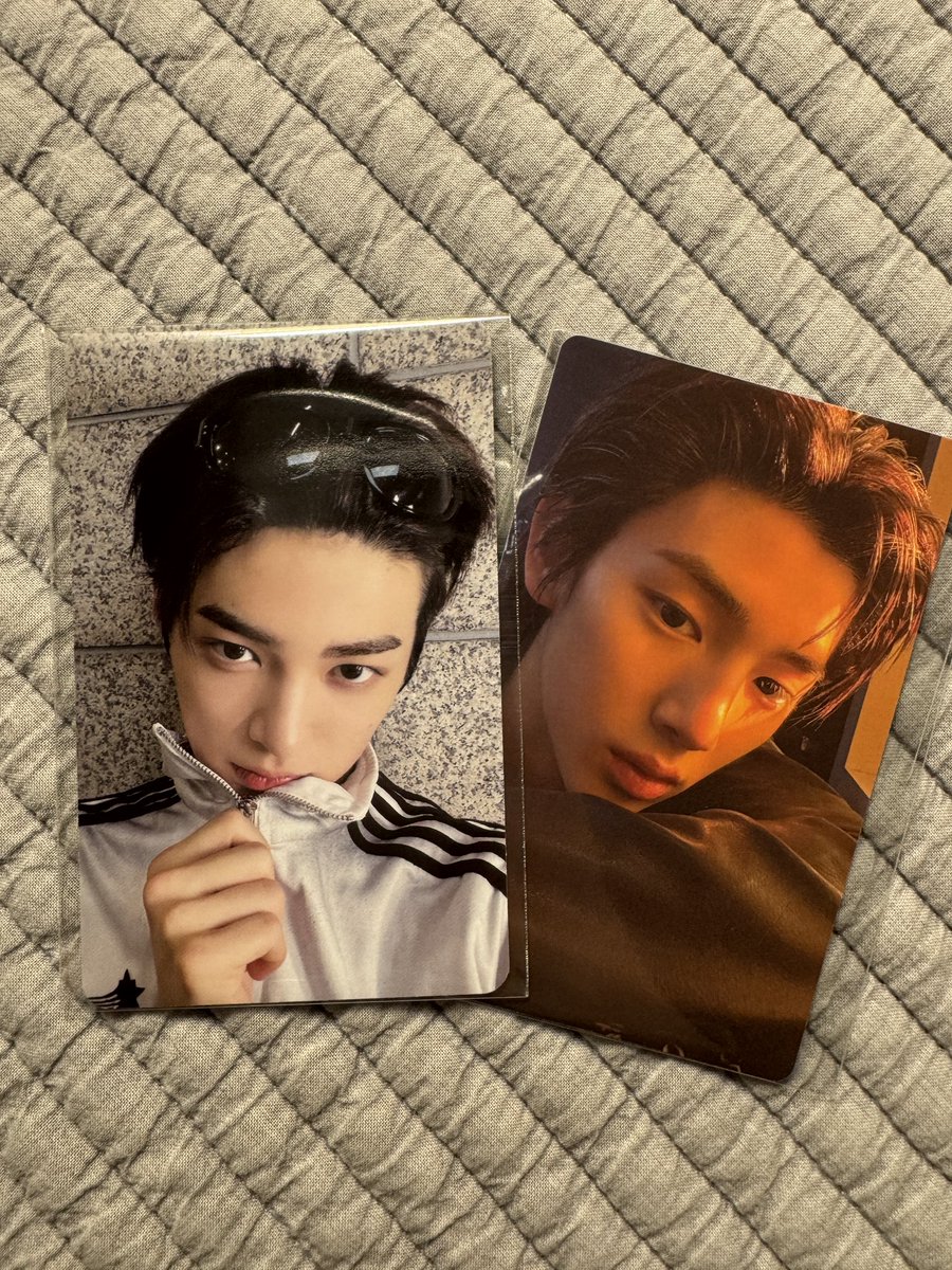 lraepd1's tweet image. 뮤직아트 안건호 위버스 김주훈 ㅈㅉ개미쳣네
둘다 나에게 왔다니..