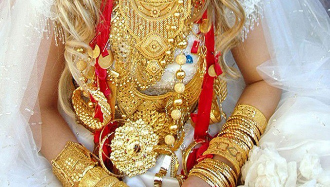 Dr. Özel’den Van’daki düğün gösterişine dur çağrısı!
sehrivangazetesi.com/dr-ozelden-van…

<a href="/ErdognOzel/">Dr. Erdoğan Özel</a>