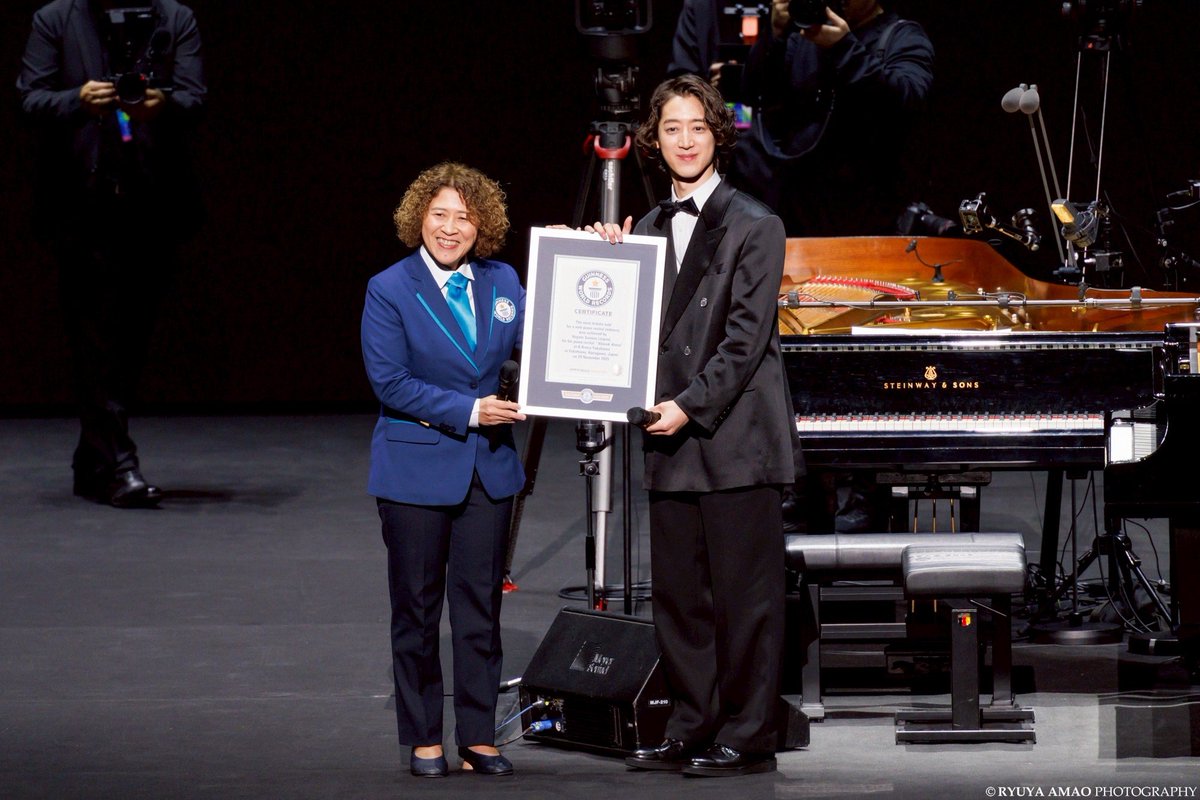 880hz's tweet image. 「屋内のソロピアノリサイタルで販売されたチケットの最多枚数(18,546枚)」として、ギネス世界記録に認定されました🏅😆

#KlassikArena