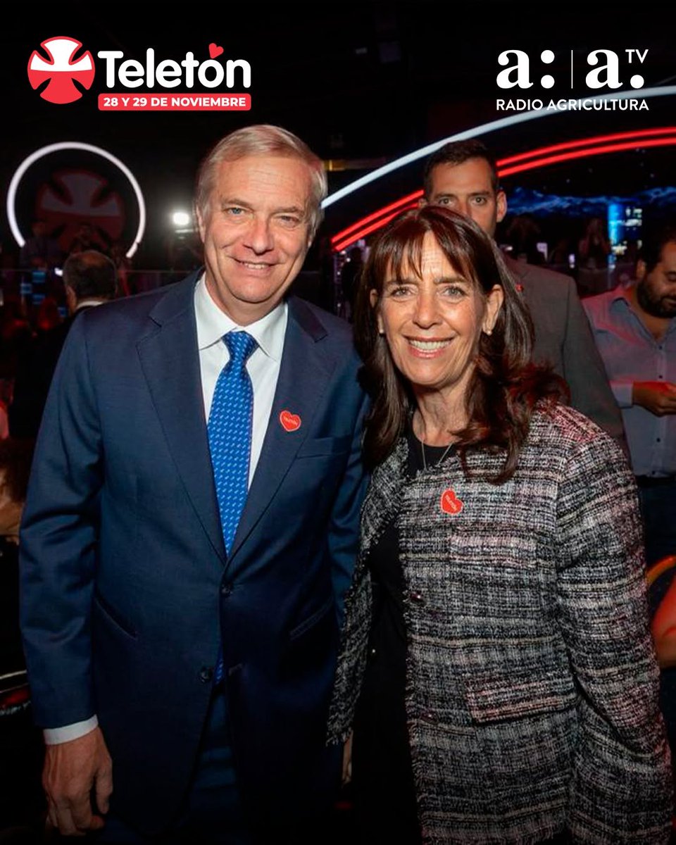 aprachile's tweet image. Nuestro futuro presidente y nuestra futura primera dama 🇨🇱