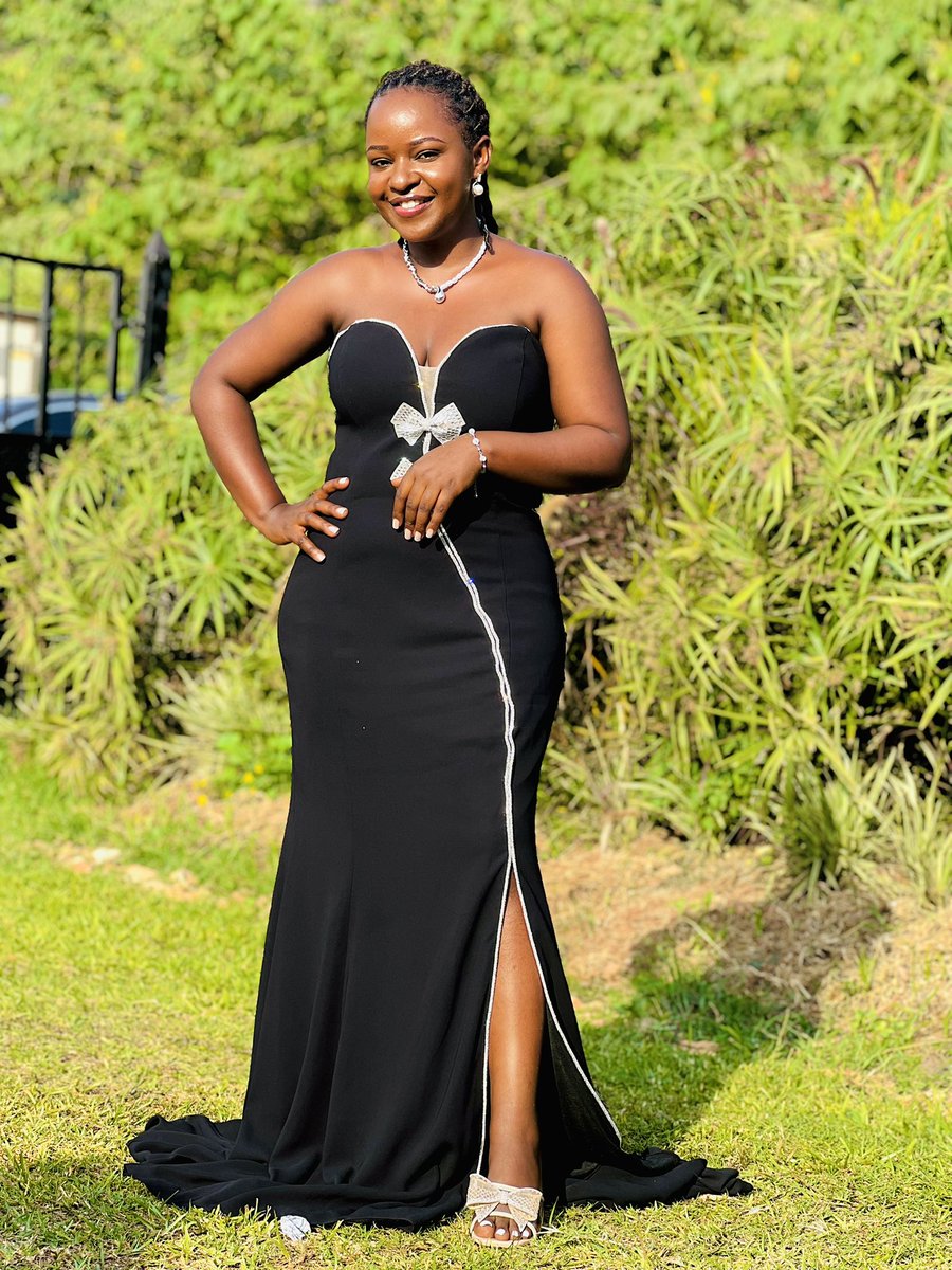 BestEmily5's tweet image. To y&apos;all my beautiful clients
Who trust us with yo functions
May yo pockets never dry🫶🤍😇