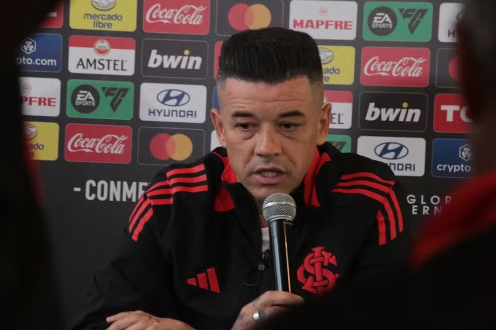 ultimasinter's tweet image. Segundo @juanpablodeole, direção do Inter e os Diaz não chegaram a um acordo de saída ontem no vestiário.

É muito provável que a demissão deles ocorra neste sábado.

D&apos;Alessandro, segundo o jornalista, assumiria o comando técnico nos 2 últimos jogos.