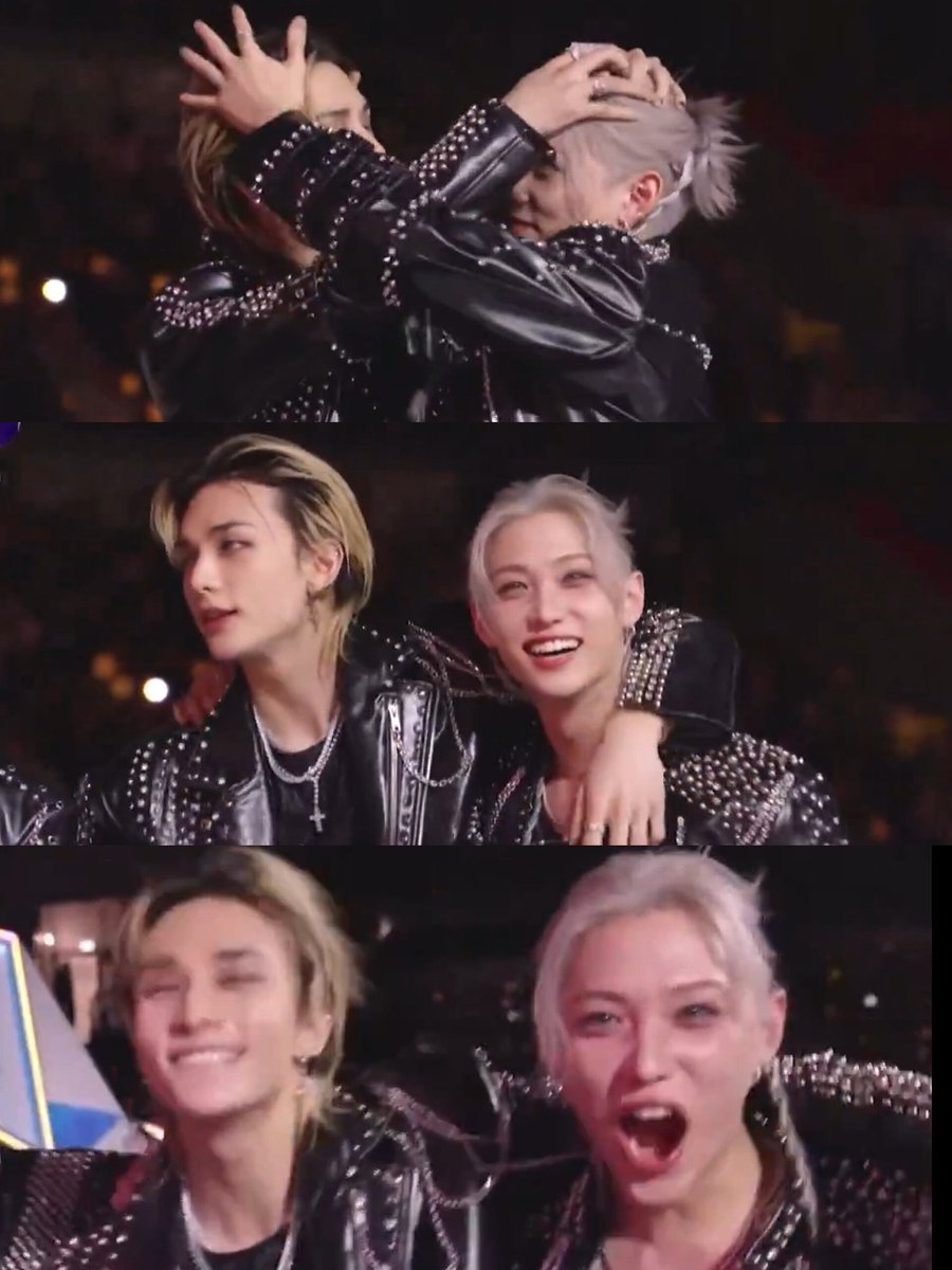 hyunlixphotos's tweet image. HAPPY HYUNLIX AFTER WINNING ALBUM OF THE YEAR  🥹