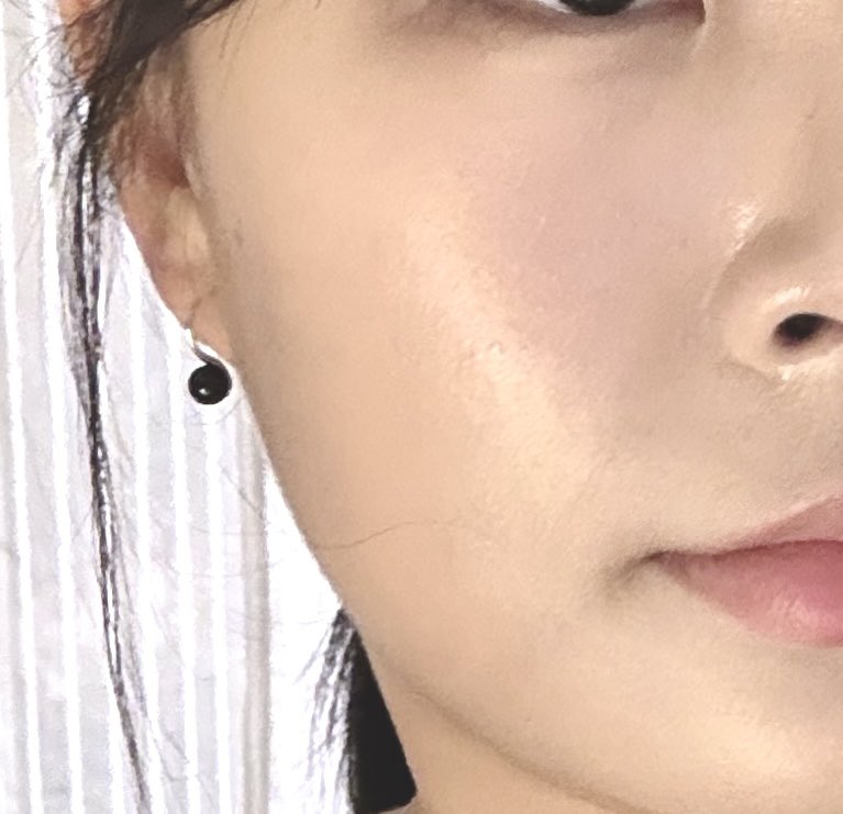#광고 #RT이벤트
💡RT하신 3분께 조선미녀 광채 프로폴리스 세럼을 보내드려요

꿀광피부가 보이시나요•• 찾았다 꿀광정식‼️조선미녀 광채세럼+틴티드 선세럼 베일커버면 완성❣️

건조한 겨울마다 뭘 발라도 화장이 뜨고 안 먹는 것 같다면 주목📢12월 올영 세일 때 꿀광정식은 28% 할인에다
