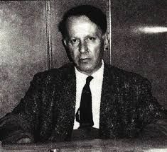 UlusBilincii's tweet image. Maziyi unutalım, kardeş olalım demekle hiçbir mesele çözülemez, hiçbir düşmanlık giderilemez.
Düşmanı dost sanmak kadar tehlikeli bir iş yoktur!

— Hüseyin Nihal Atsız