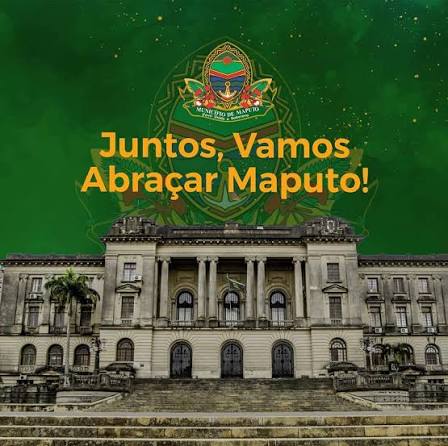 Muianga's tweet photo. FUNCIONÁRIOS DO CONSELHO MUNICIPAL DE MAPUTO CONVOCAM GREVE GERAL PARA DIA 3 DE DEZEMBRO DEVIDO A FALTA DE PAGAMENTO DE HORAS EXTRAS E RETROACTIVOS DA TSU
Os funcionários do Conselho Municipal da Cidade de Maputo #CMCM anunciaram uma paralisação total das actividades na próxima quarta-feira, 3 de Dezembro de 2025, em protest0 contra o alegado não pagamento dos retroactivos da Tabela Salarial Única #TSU, horas extraordinárias e comparticipações por parte do executivo municipal.
A informação consta de um comunicado interno dirigido aos trabalhadores de todas as direcções do município, incluindo os agentes da Polícia Municipal. No documento, os funcionários afirmam ter solicitado esclarecimentos ao executivo “de várias formas”, mas dizem ter sido “ignorados ou enganados”.
De acordo com o anúncio, os funcionários irão concentrar-se às 07h00 em frente ao Edifício Nobre do Conselho Municipal de Maputo, na Avenida Samora Machel, vulgarmente conhecido como Praça da Independência.
O comunicado apela à adesão massiva, incentivando os trabalhadores a levarem cartazes, dísticos, apitos e vuvuzelas, garantindo que só regressarão às actividades depois de verem “o dinheiro na conta”.
Num tom crítico, os subscritores acusam a liderança municipal de m4 gestão e desrespeito, sugerindo o presidente do município a deixar o cargo caso “não consiga gerir o Município de Maputo”.
🚨 Repassando a mensagem, resguardando que não tenho como verificar a sua autenticidade.