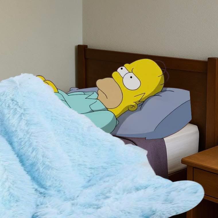 Callunc's tweet image. When your body wakes you up early on a Saturday