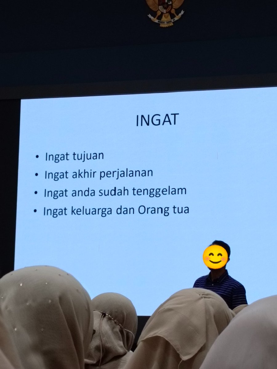 hanabeuoe's tweet photo. @BaseAnakFK Same Energy 😭🙏 https://t.co/lTbzYgpxrl