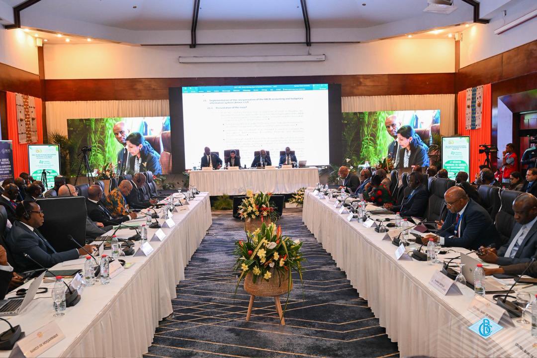 rkitsita's tweet image. #RDC: Victoire diplomatique de plus pour la Banque Centrale du Congo ! La #BCC a été nommée pour assurer la présidence de la sous-région Afrique Centrale pour l’exercice 2025-2026 en amont de la 48ᵉ réunion annuelle de l’#ABCA. Cette nomination constitue une reconnaissance…