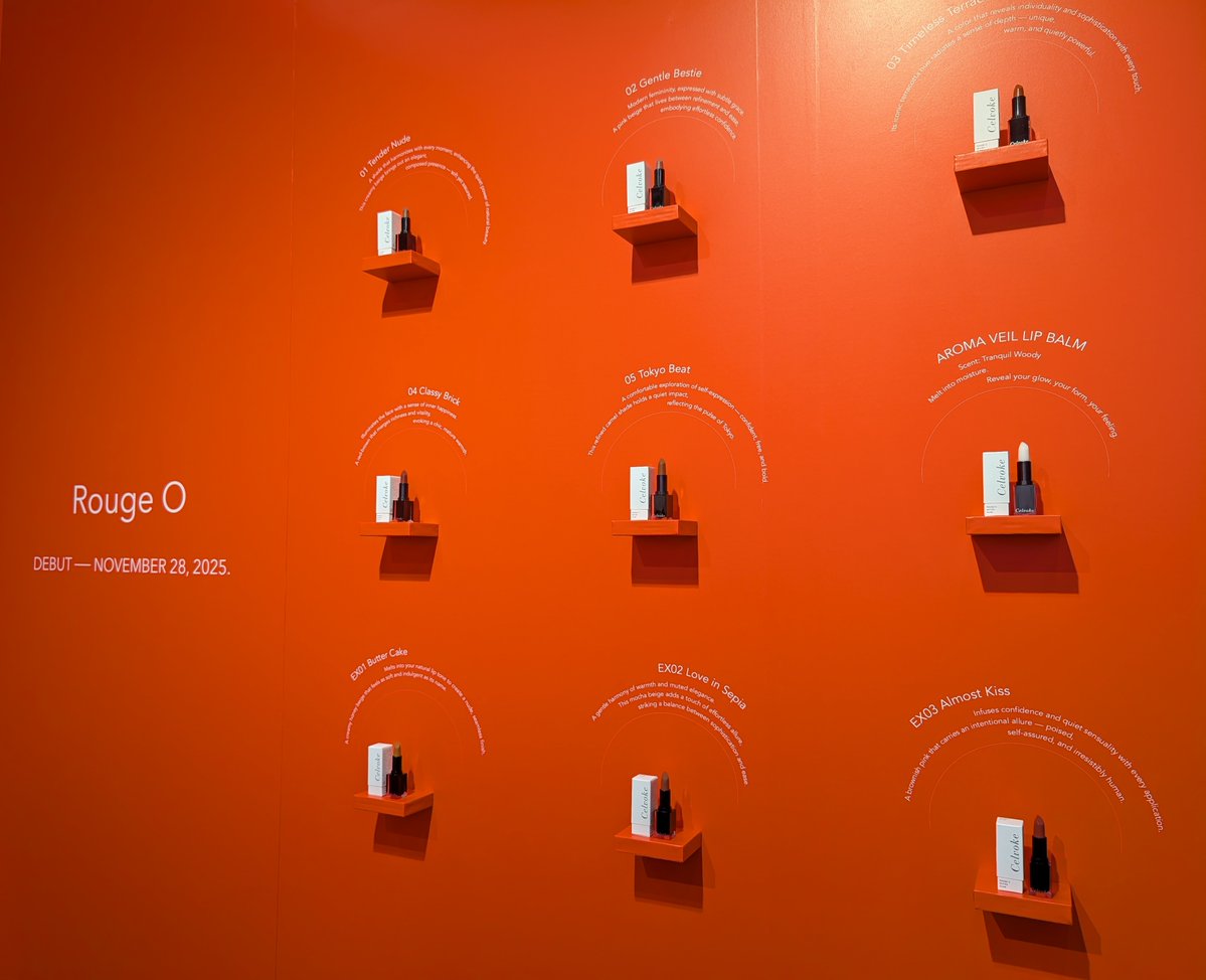 Popo808330997's tweet image. 2025.11.28(金)全国発売
セルヴォーク ルージュ オー ミューテッドグロウを試せるポップアップイベントに参加しました🥰
私が気になったのは05 Tokyo Beat🧡
そこまで黄みは強くなく、秋冬っぽい可愛いテラコッタカラーでした💖
ガチャは単色シャドウが当たったよ🫶
#ルージュオーモーメント
#Celvoke