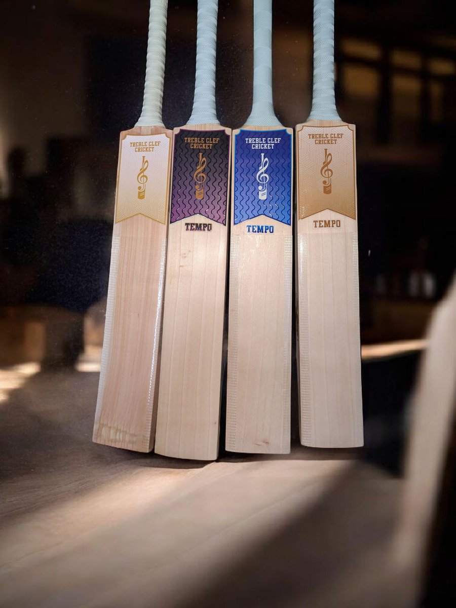 ☃️Black Friday Deals continue......

FREE pair of gloves with any full priced bat bought! A saving of £60!!

Drop us a DM if you'd like to take advantage of this great deal. Offer ends 12pm on December 1st. 

#BlackFridayDeals #Christmasbargain #cricketatchristmas